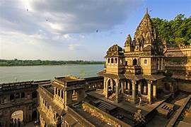 Maheshwar Temples Tour